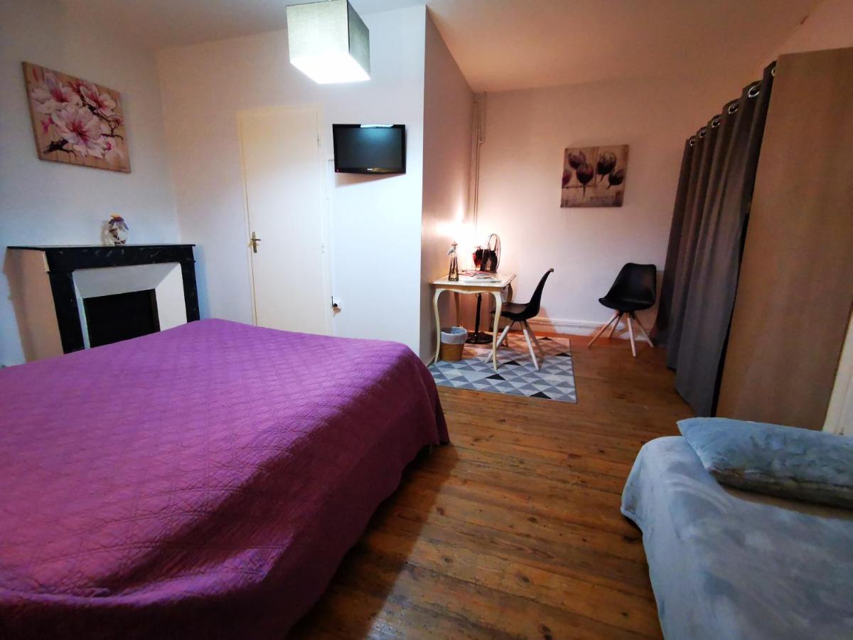 Logis Hotel & Restaurant Le Saint Savinien Экстерьер фото