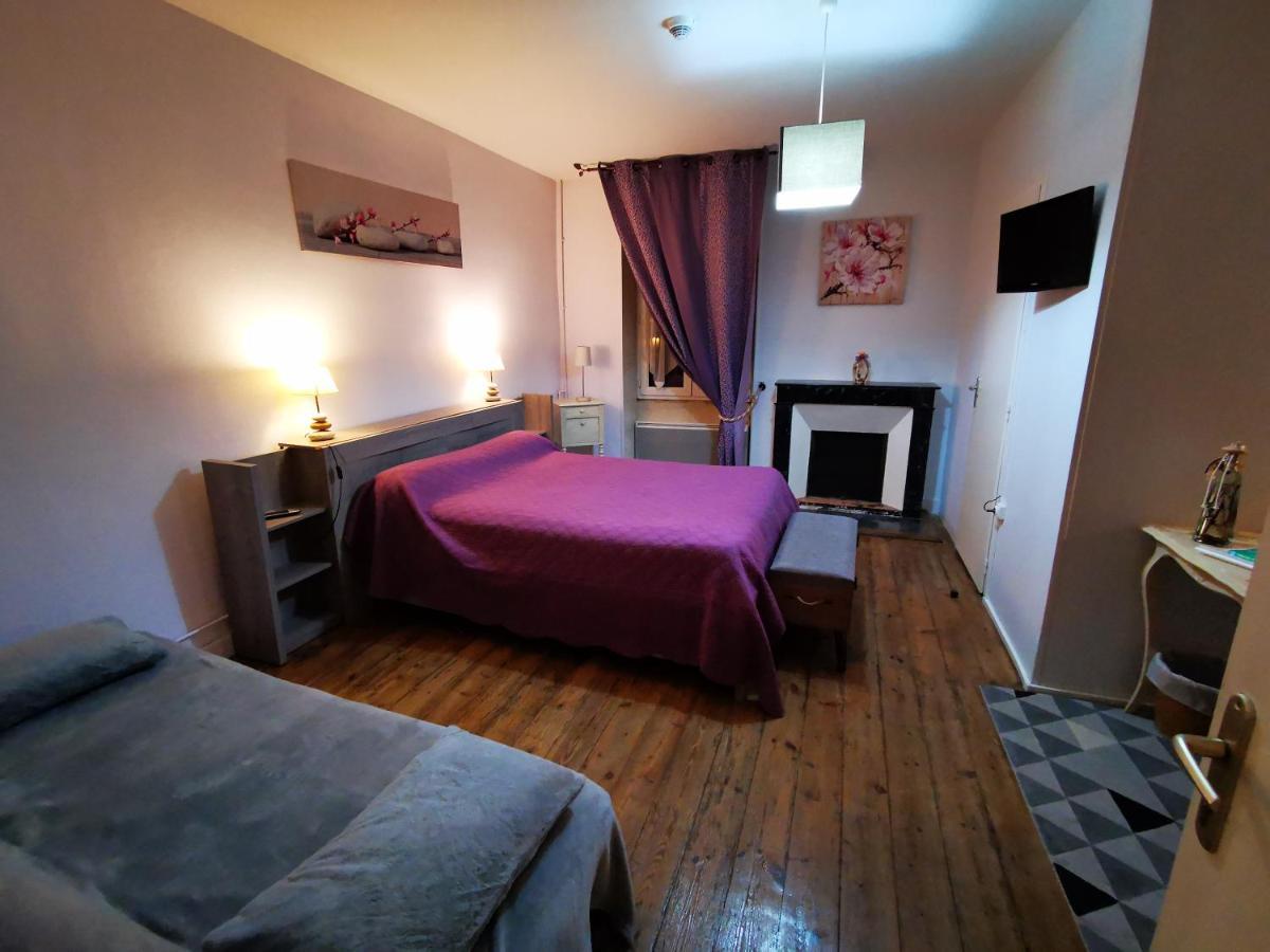 Logis Hotel & Restaurant Le Saint Savinien Экстерьер фото